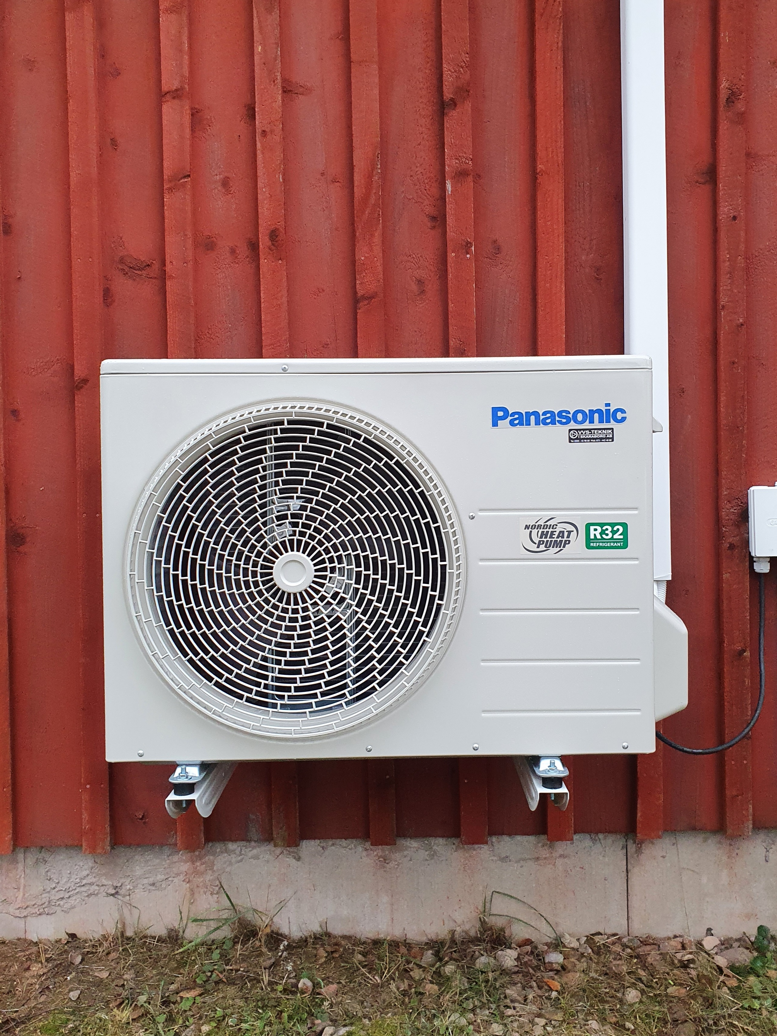 Installation av Panasonics populära HZ25XKE Luft - luftvärmepump, Hjo