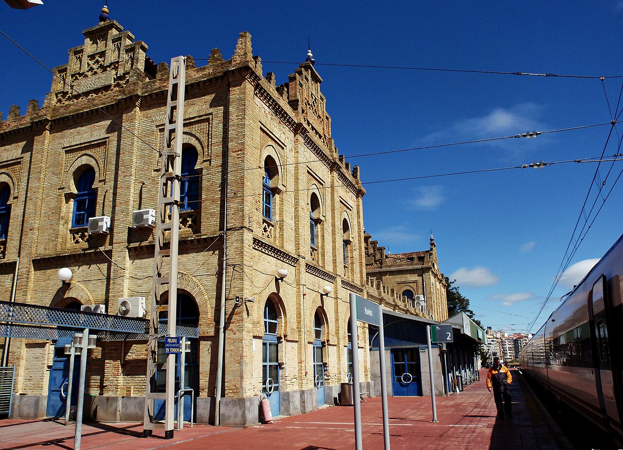 La Controversia de la Estación de Huelva-Término: Entre la Gestión Municipal y el Patrimonio Ferroviario