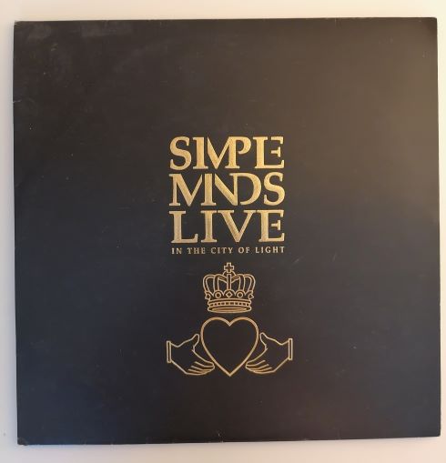 Simple minds live in the city of light kansi hyvä+/levyt hienot 19eur