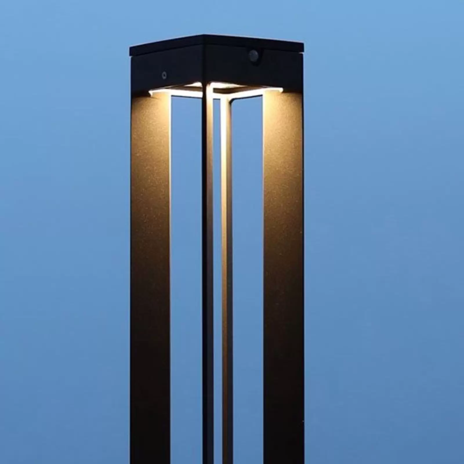 Modernus LED saulės šviestuvas su jutikliu, 45cm -90 cm