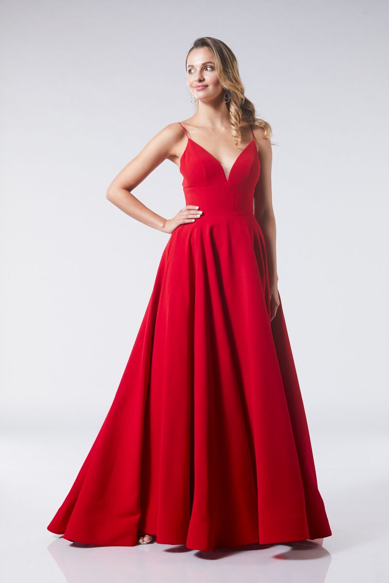 balklänning röd med stor kjol