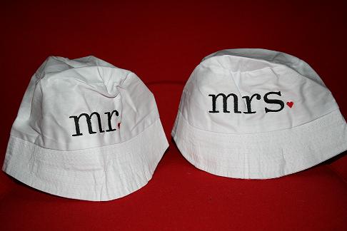 Hatt - MR & MRS