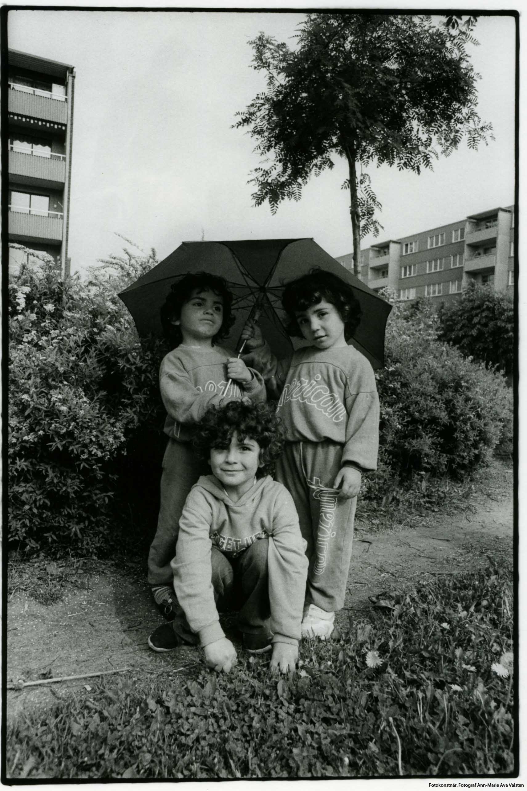 Fotokonstnär, Fotograf: Ava Valsten, Pojken med bandspelaren