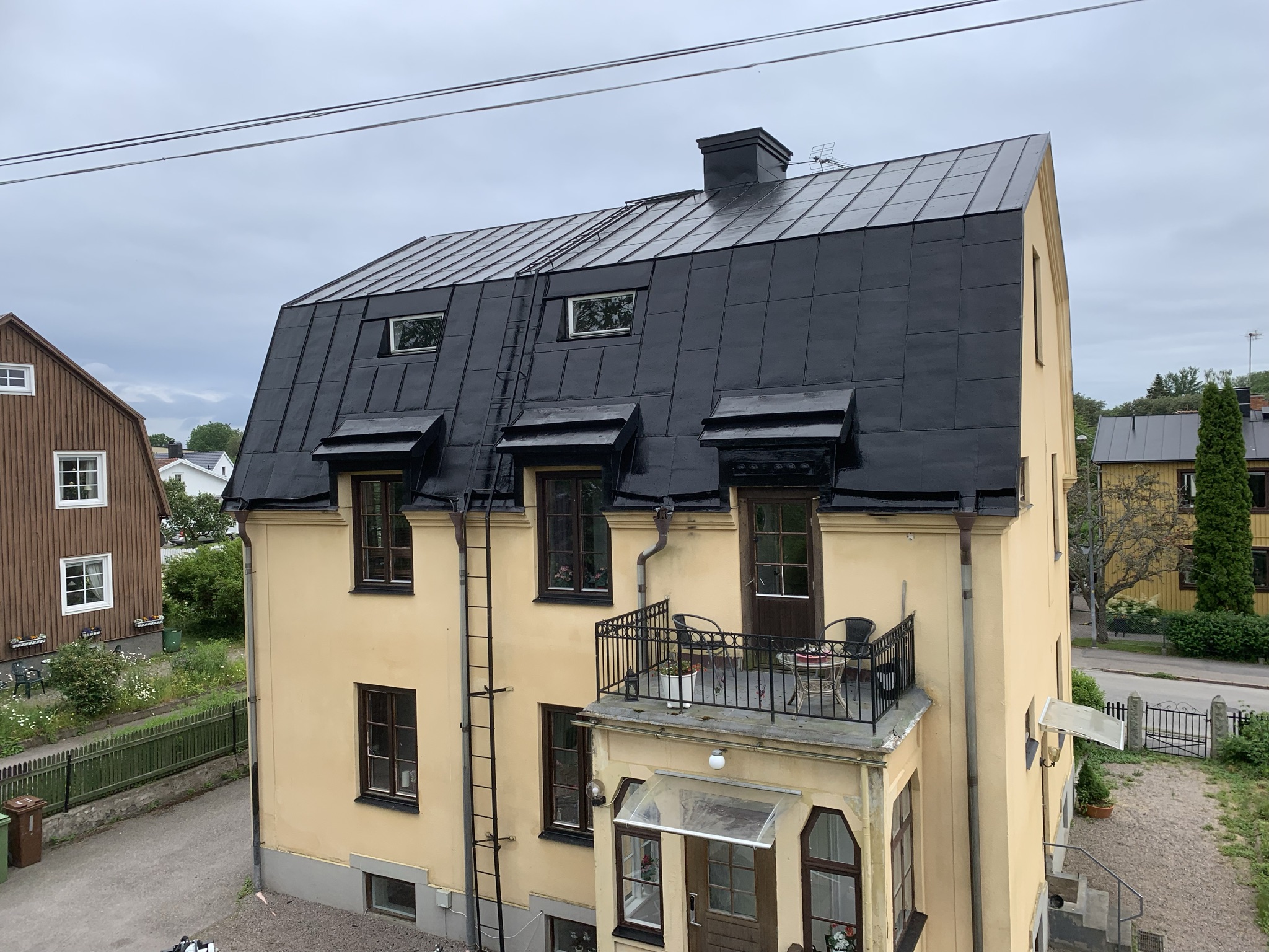 Målning av tak, Sprutmålning av tak Gävleborgs lackservice