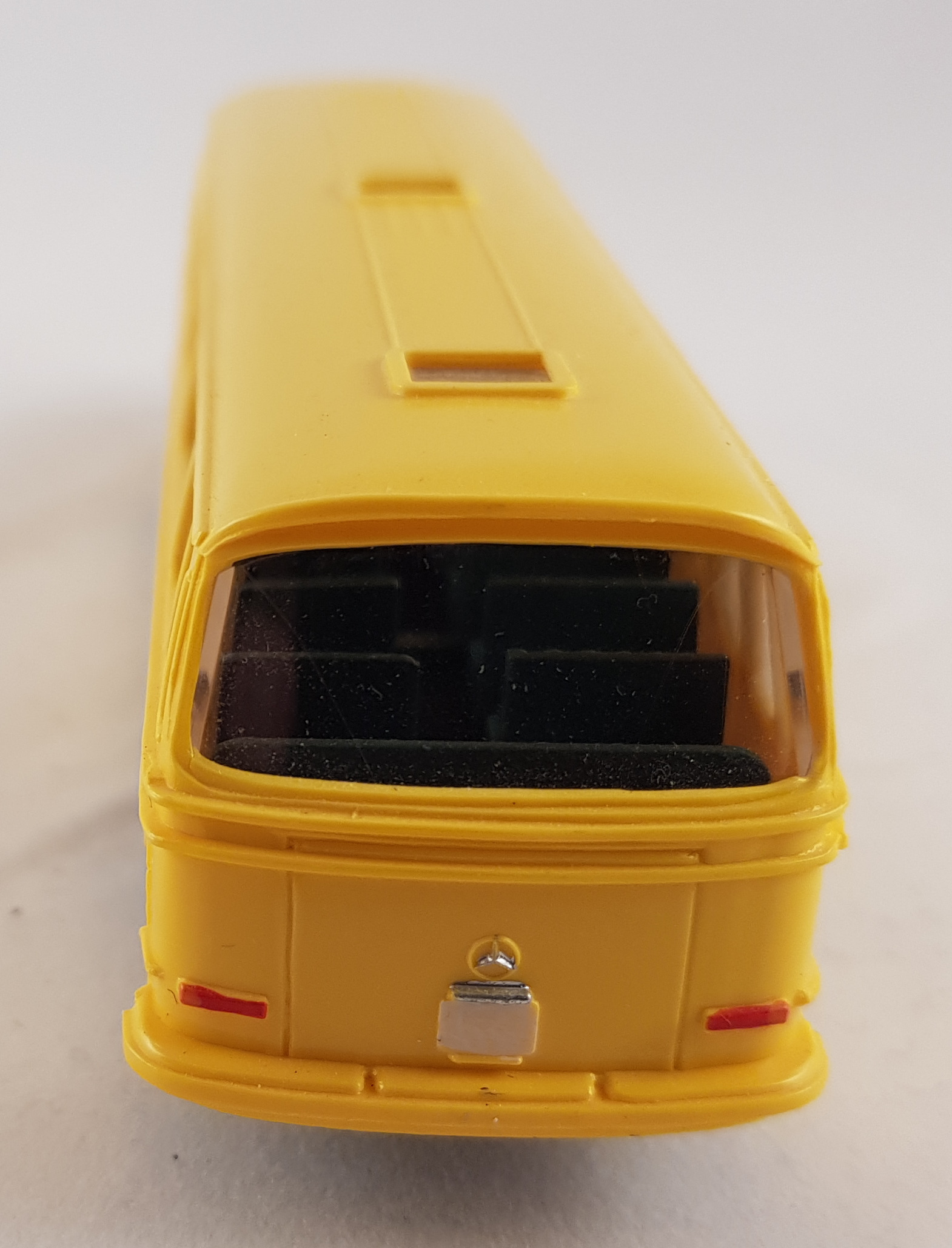 Wiking Buss Mercedes Detsche Post, SH0288, skala H0, K24