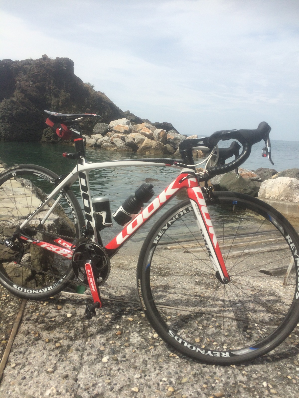 På vägen mot rom kommer ni att cykla på undersköna ön Isola del Elba