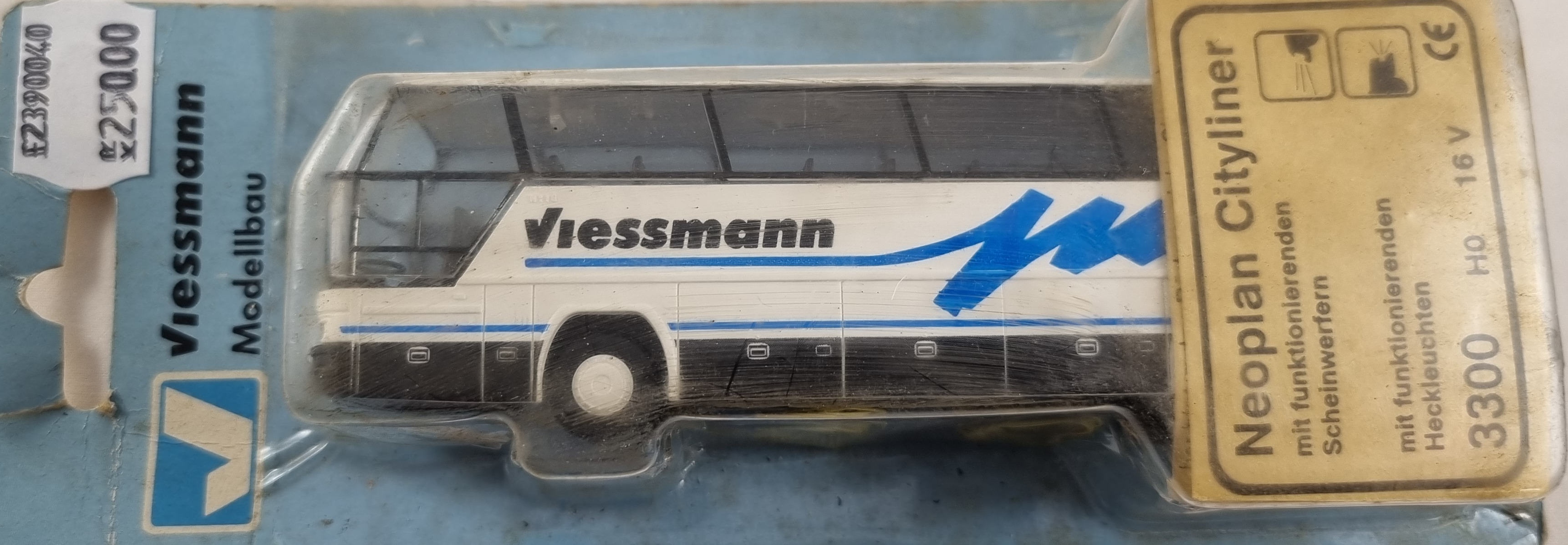 Viessmann 3300, Neoplan Cityliner, Skala H0, K45