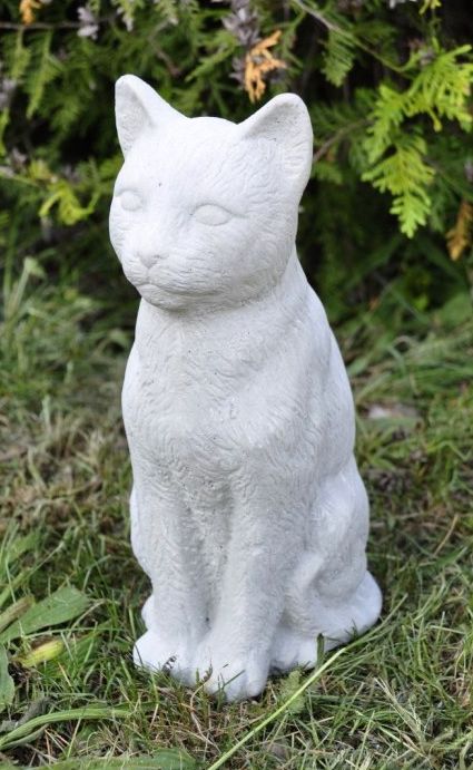 "Sittande katt, liten" Art.nr: 1153, Vikt: 3 kg, Höjd: 23 cm