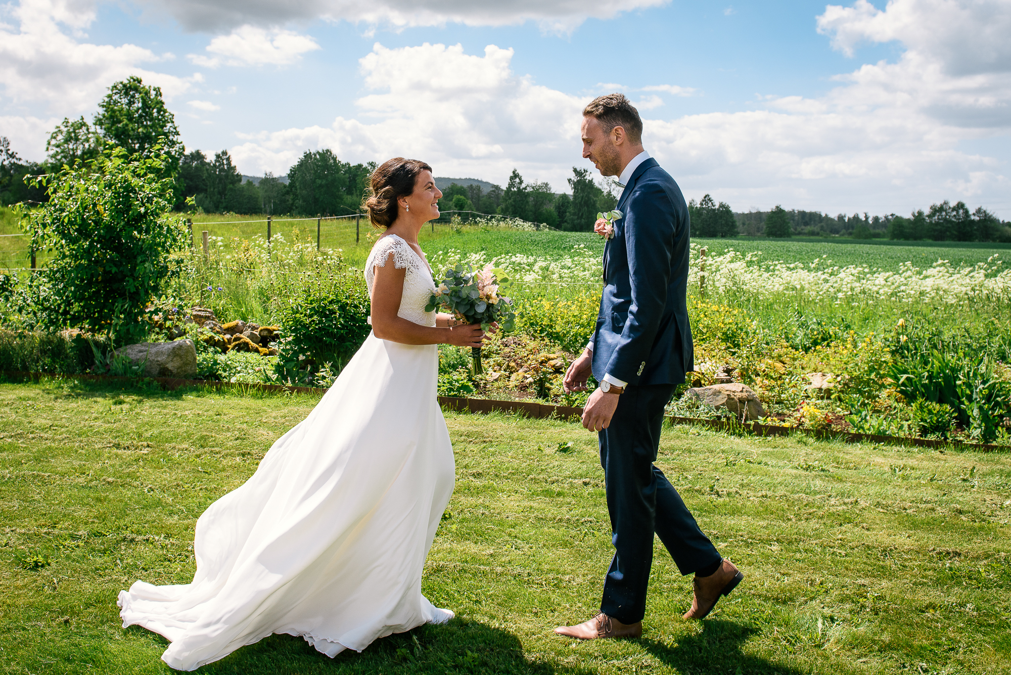 Bröllop i Nolgården utanför Falköping. First look