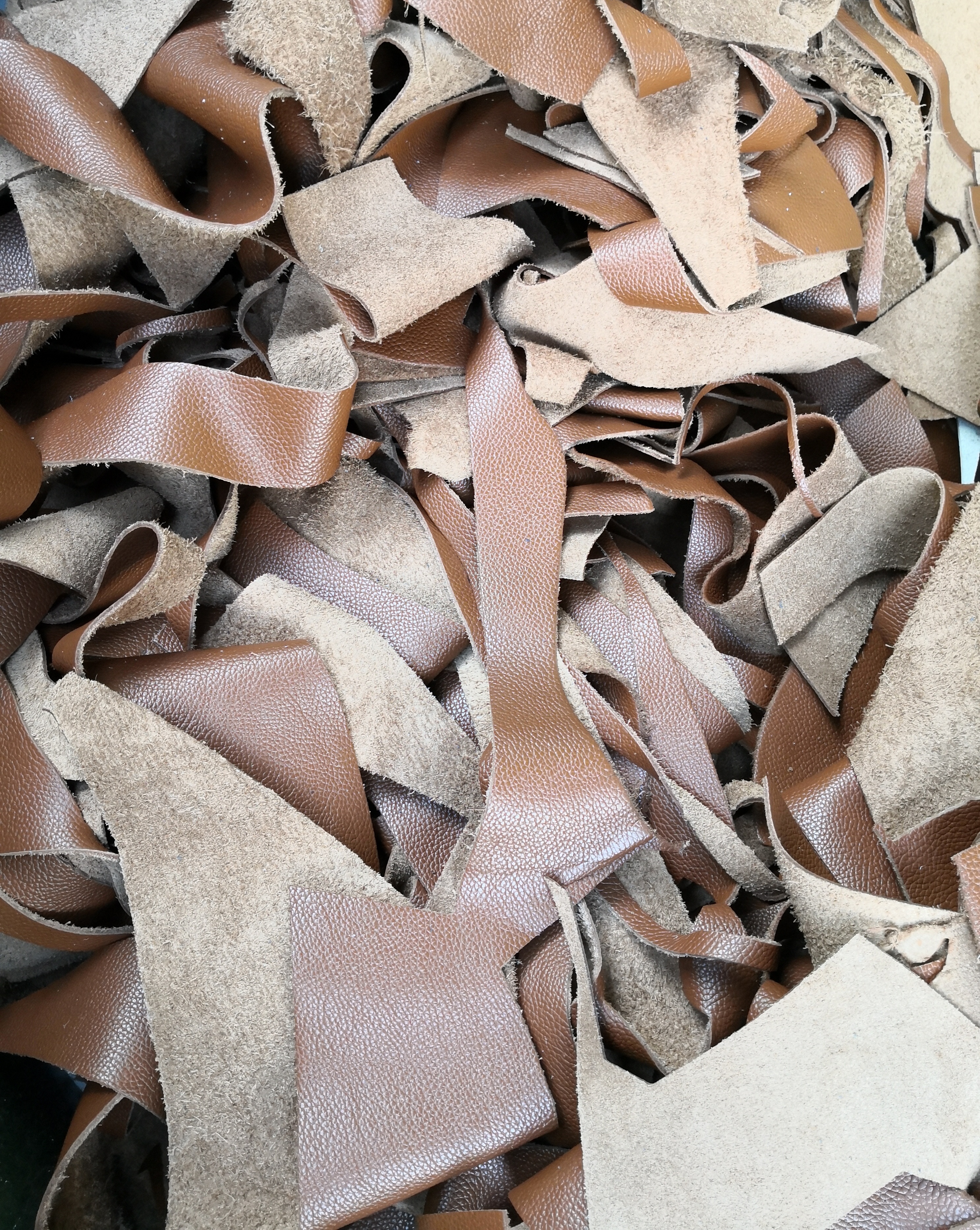 scraps of leather for sale